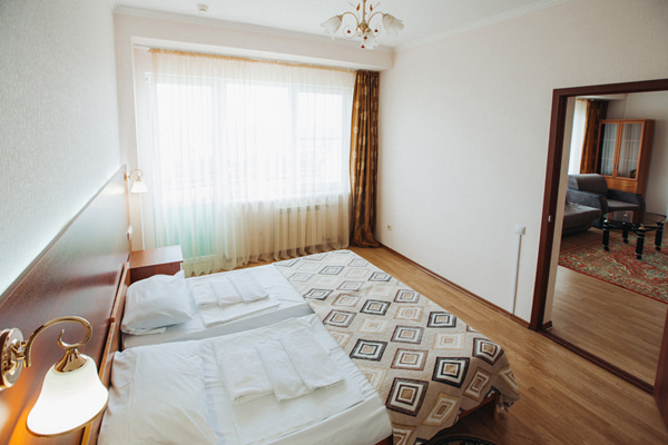 Посмотреть в галерее 2-мест.(разм. в 4-мест.) 3-комн. семейный