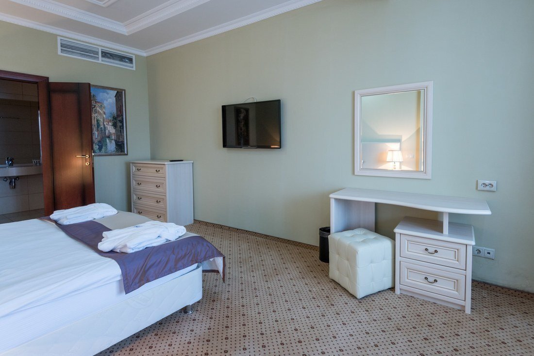 Апартаменты, Основной корпус