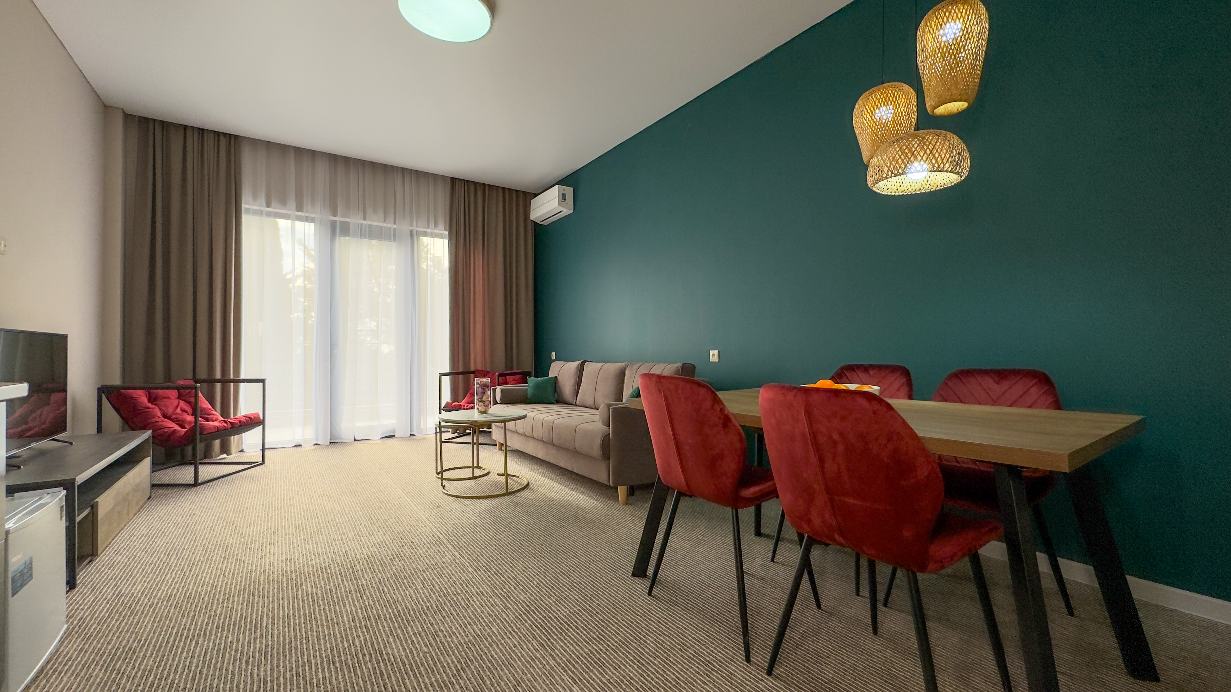 Апартаменты 2-местный 2-комнатный с балконом корпус 2