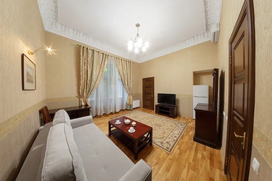 Люкс Улучшенный 2-местный 2-комнатный корпус Гагаринский