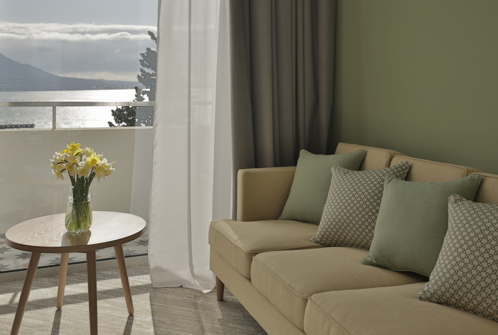 Luxe (Gagra/Seaview) два балкона