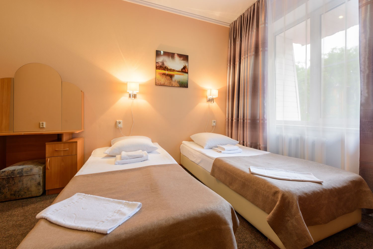 Семейный 2 комнатный 1 категории