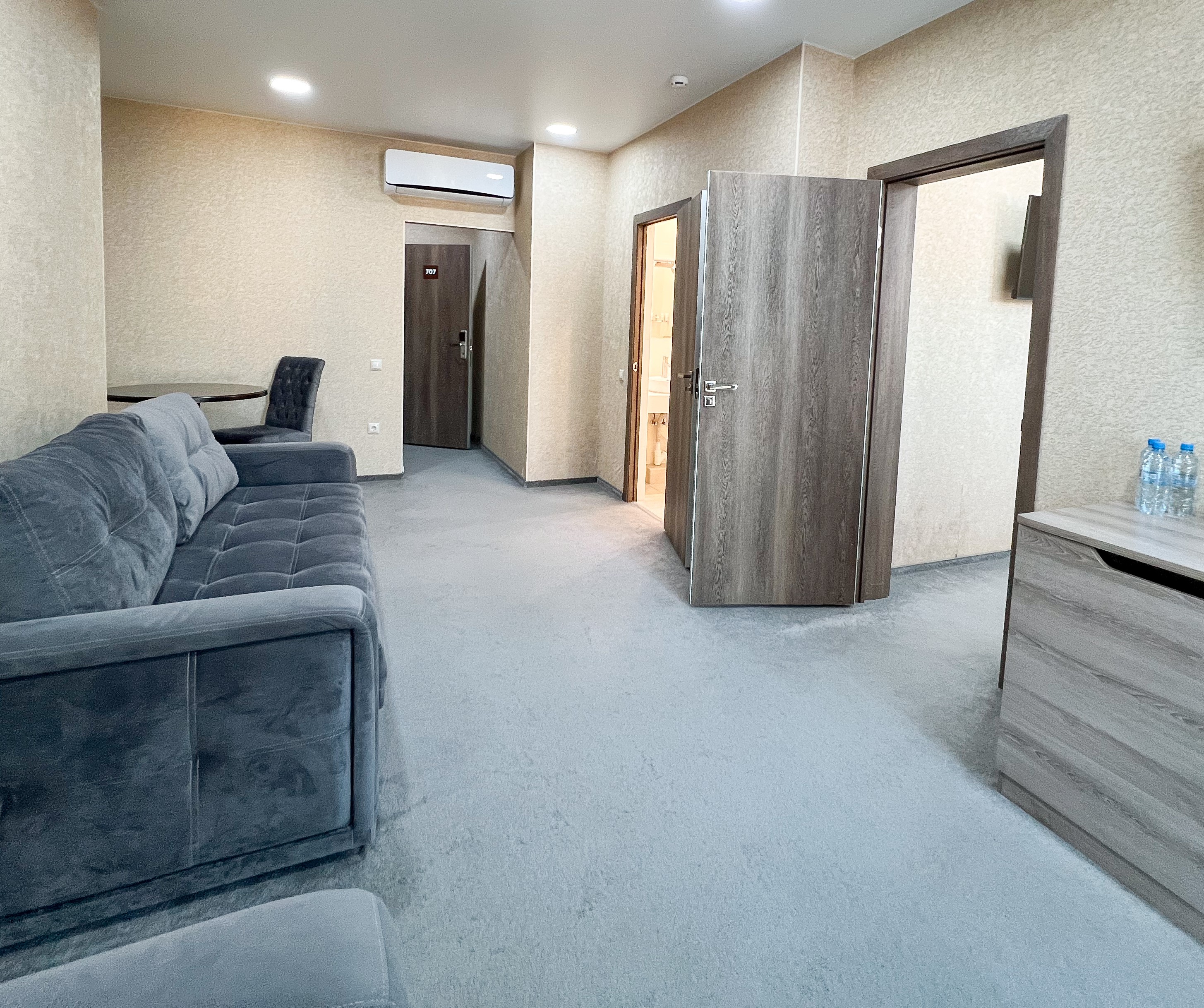 Посмотреть в галерее Suite 2-местный 2-комнатный