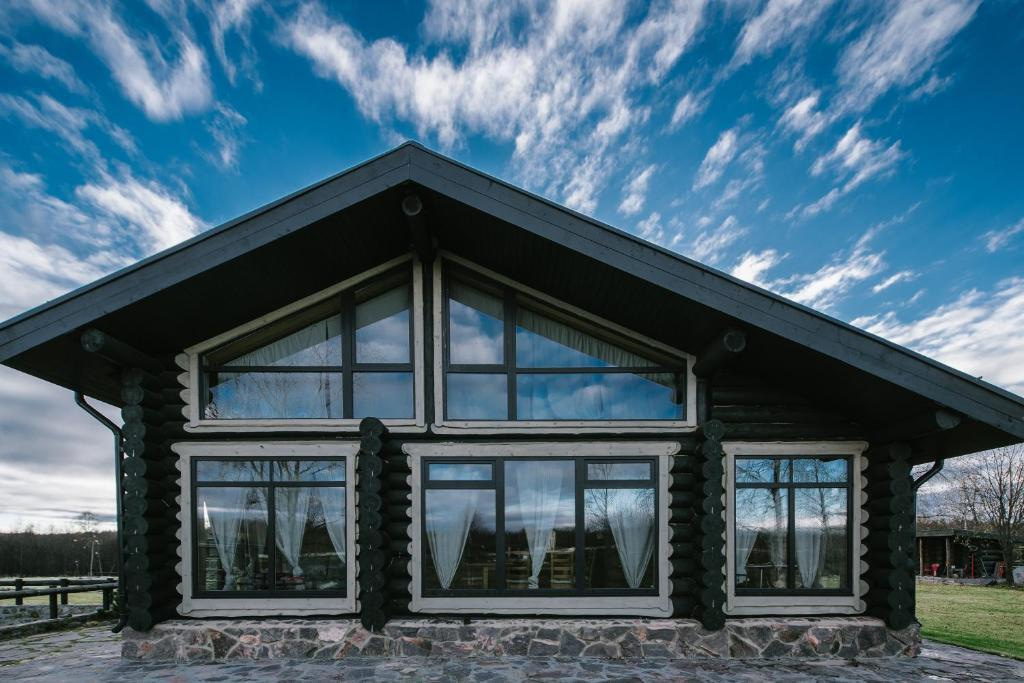 Коттедж 5-комнатный