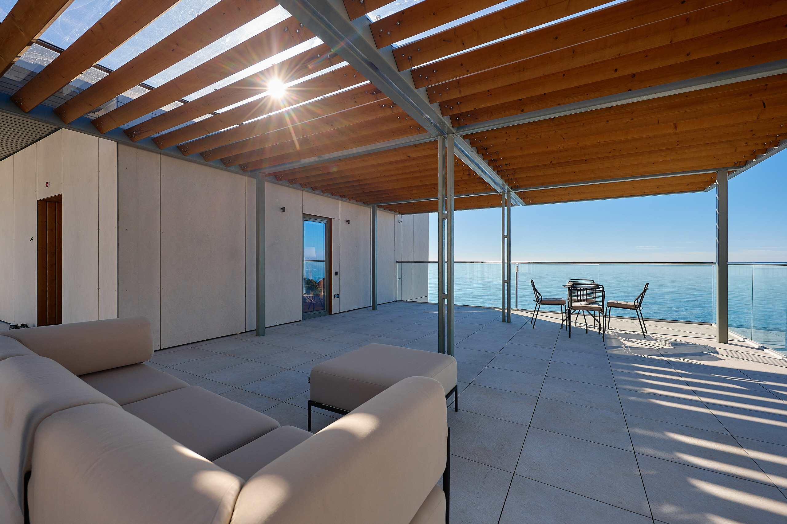 Джуниор с террасой, корпус Приморский