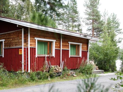 Коттедж 4-местный №11 с сауной на дровах