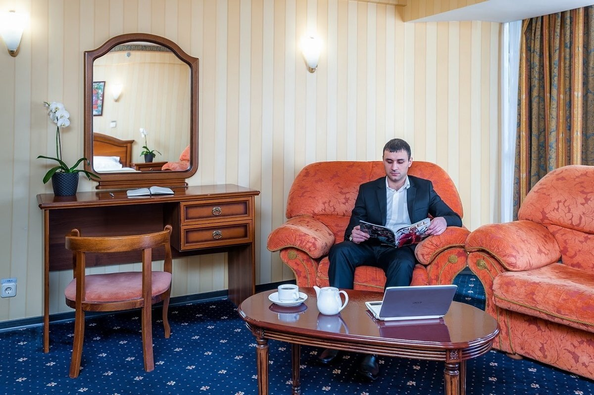 Люкс Студио