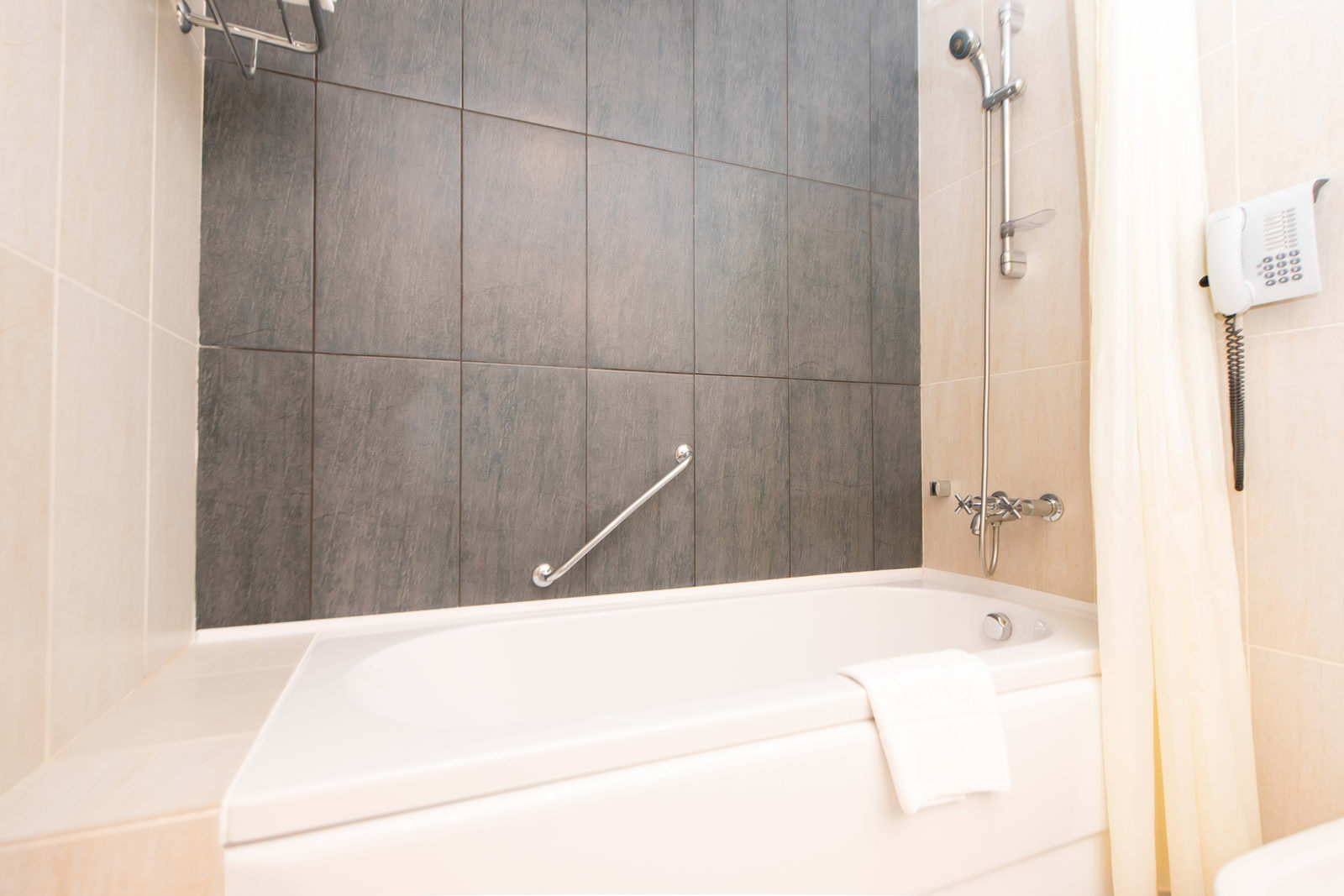 Делюкс Твин с балконом 2-местный