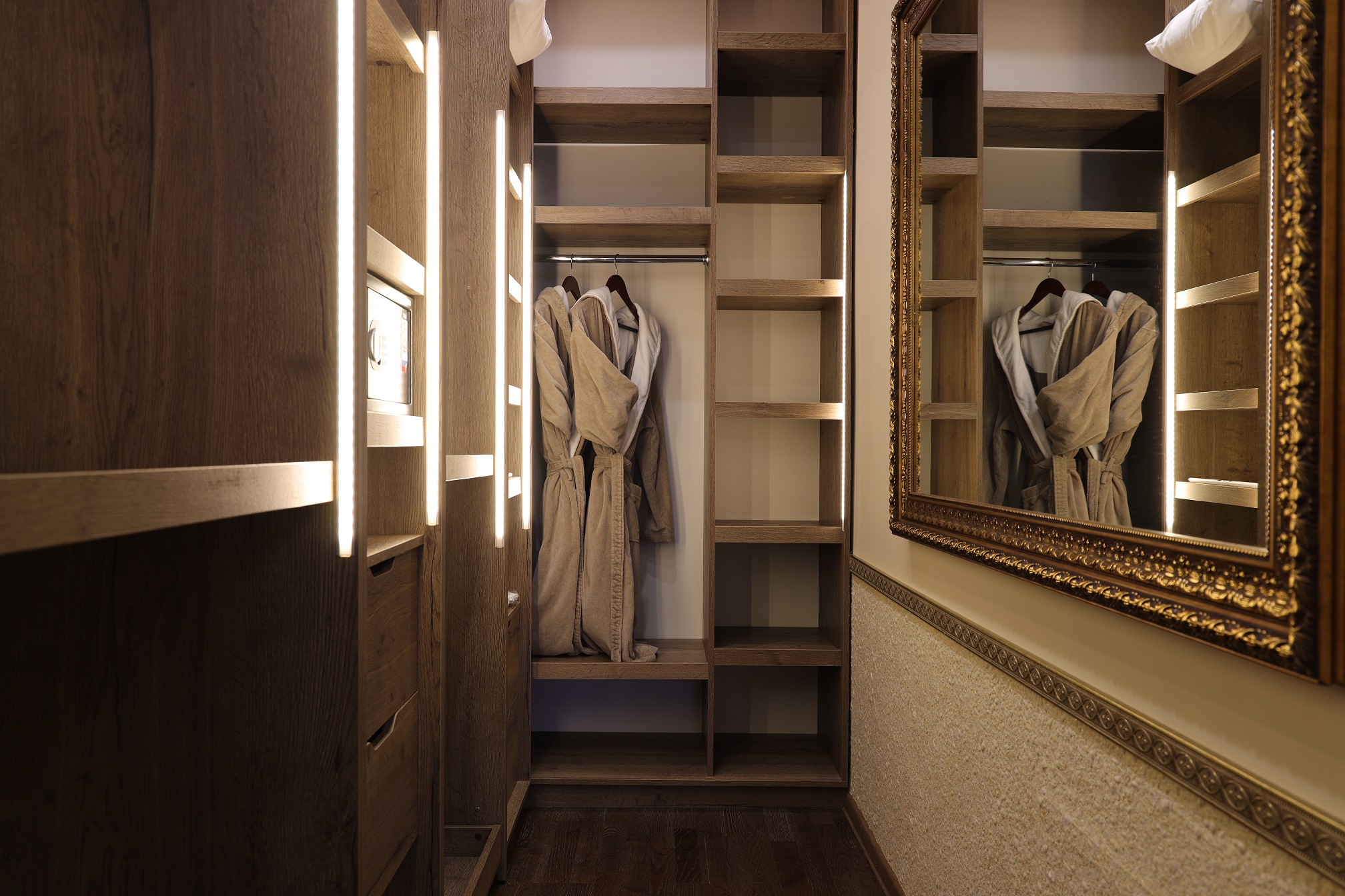 Семейный Премиум сьют с 2 спальнями