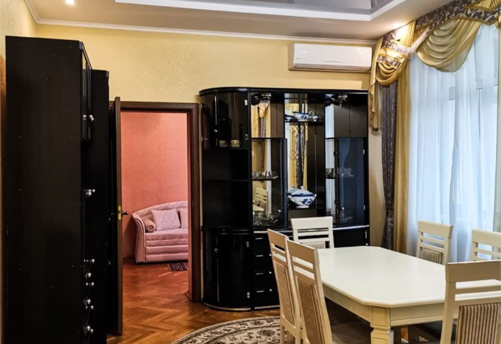 2-мест.(разм. в 3-мест.) 3-комн. апартамент