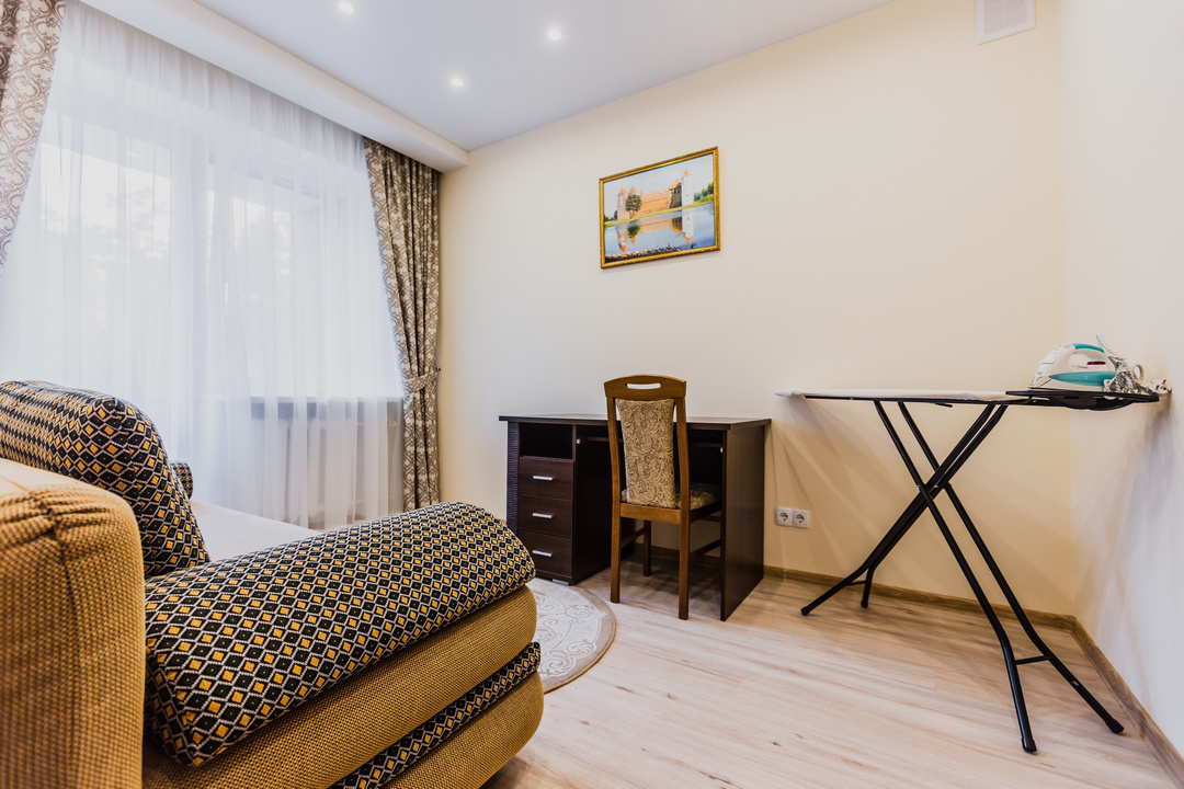 Люкс 3-местный 4-комнатный корпус 3 (10)