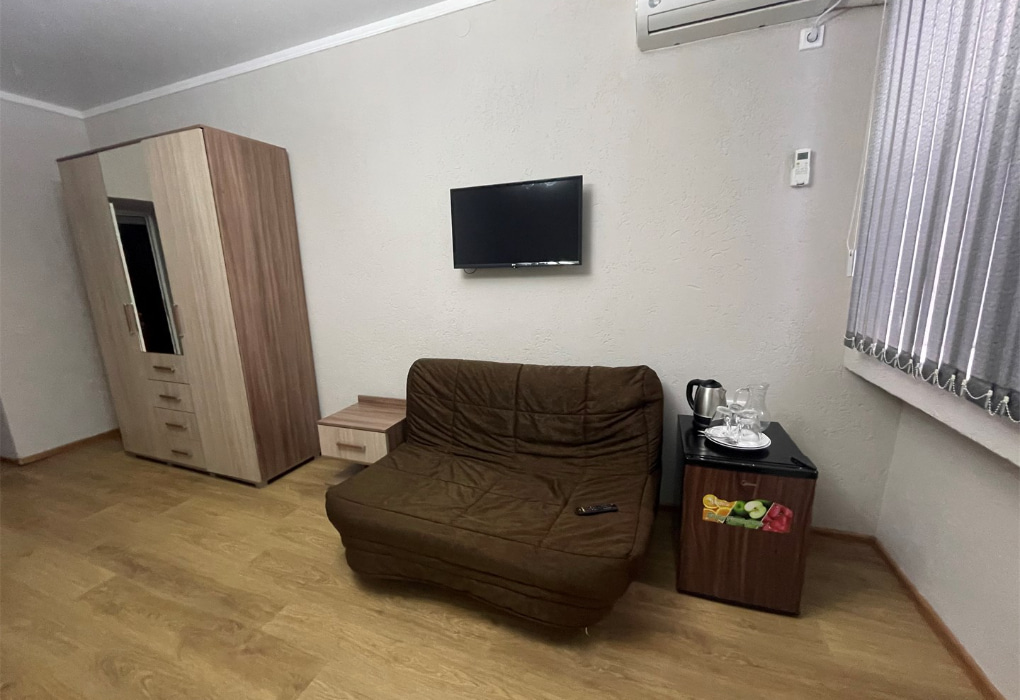 Посмотреть в галерее 2-мест.(разм. в 4-мест.) станд.