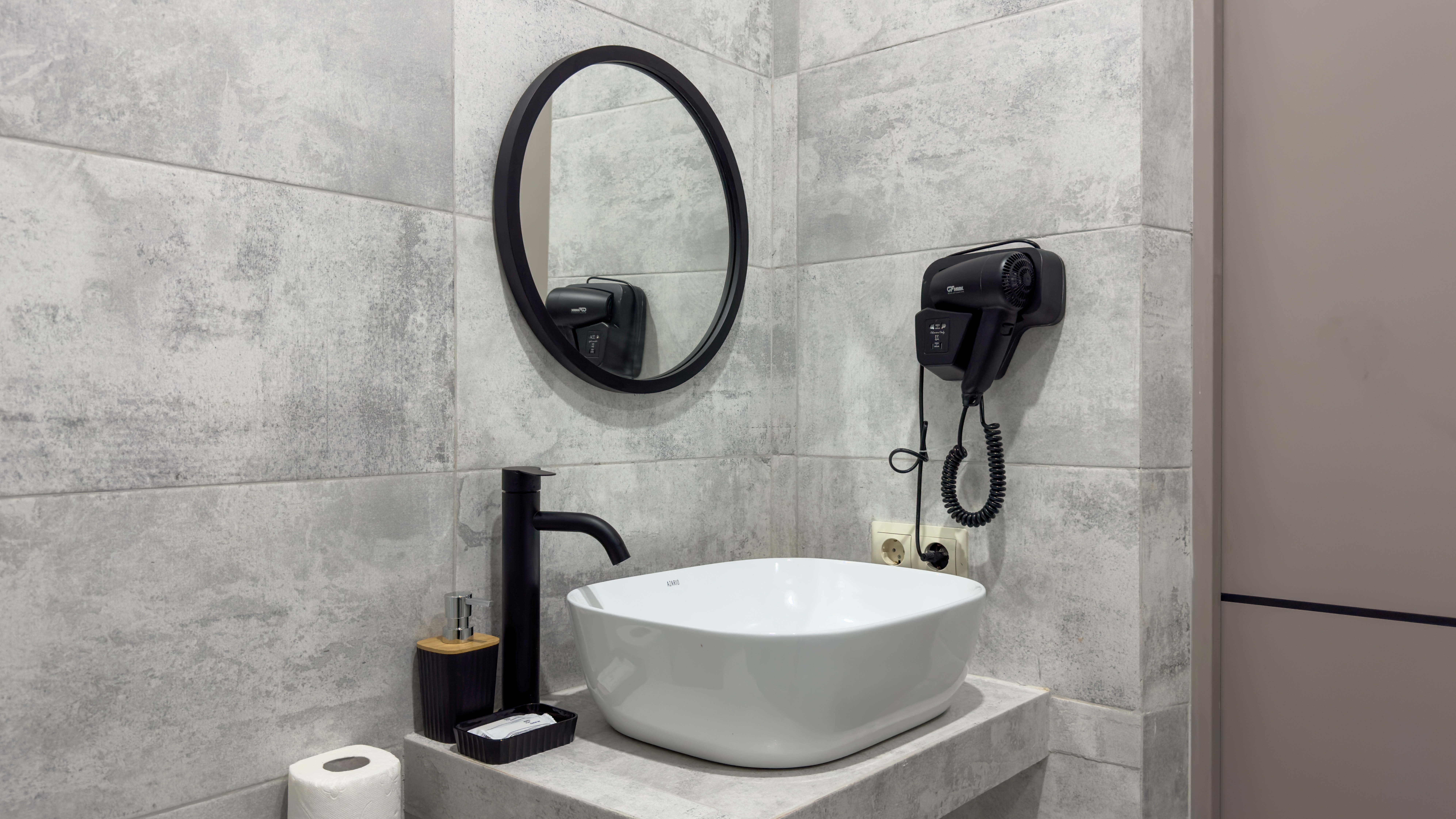 Апартаменты 2-местный 2-комнатный с балконом корпус 2