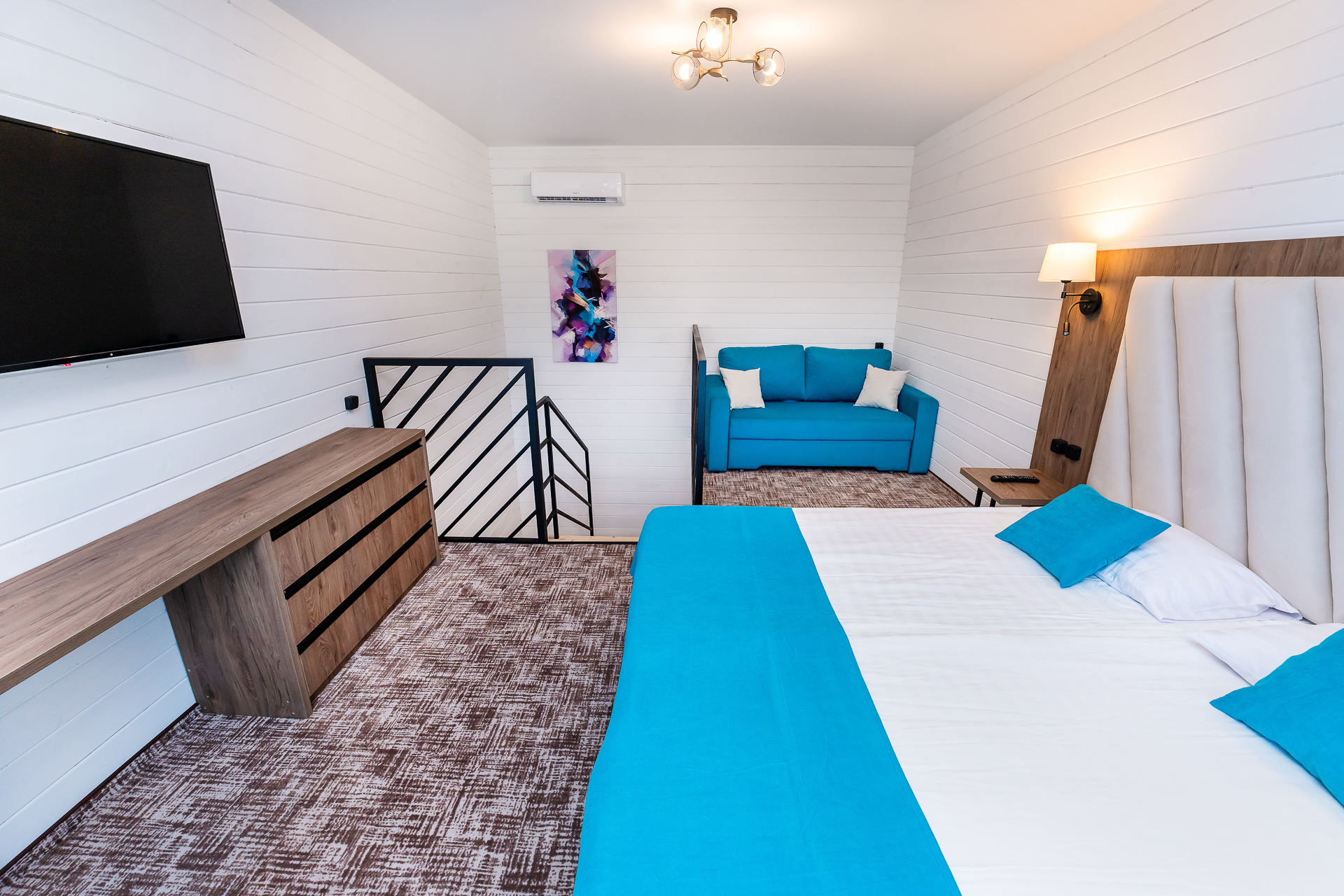 Посмотреть в галерее Коттедж Sea Village Premium
