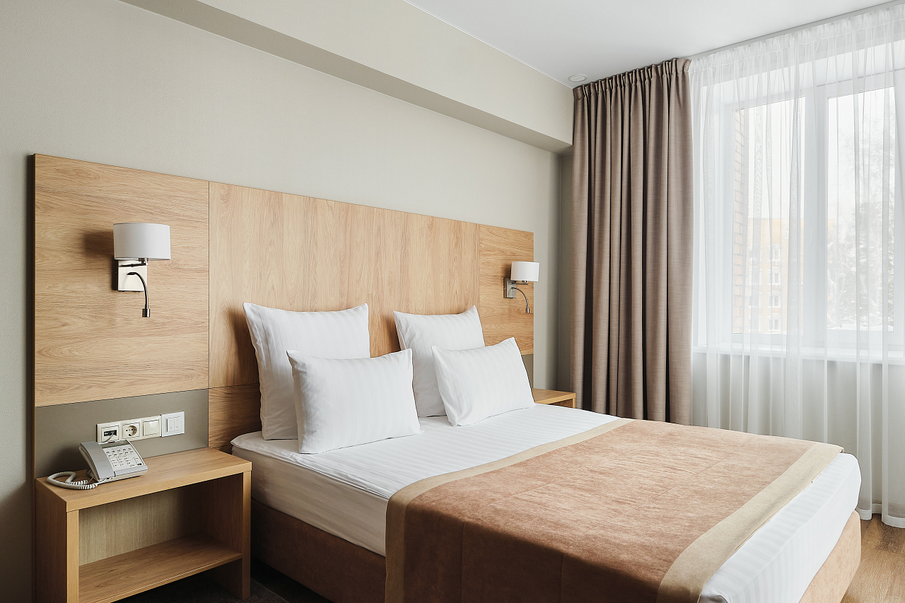 Стандарт 2-местный улучшенный с видом на окрестности (5-9 этаж)