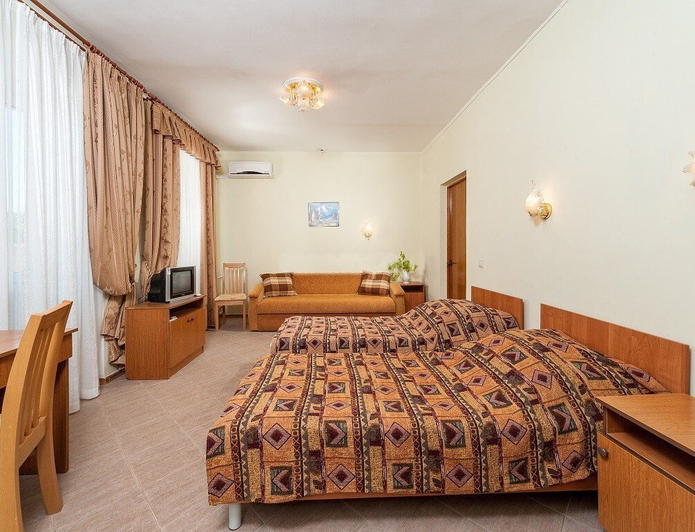 Посмотреть в галерее ПК диваном, корпус 9