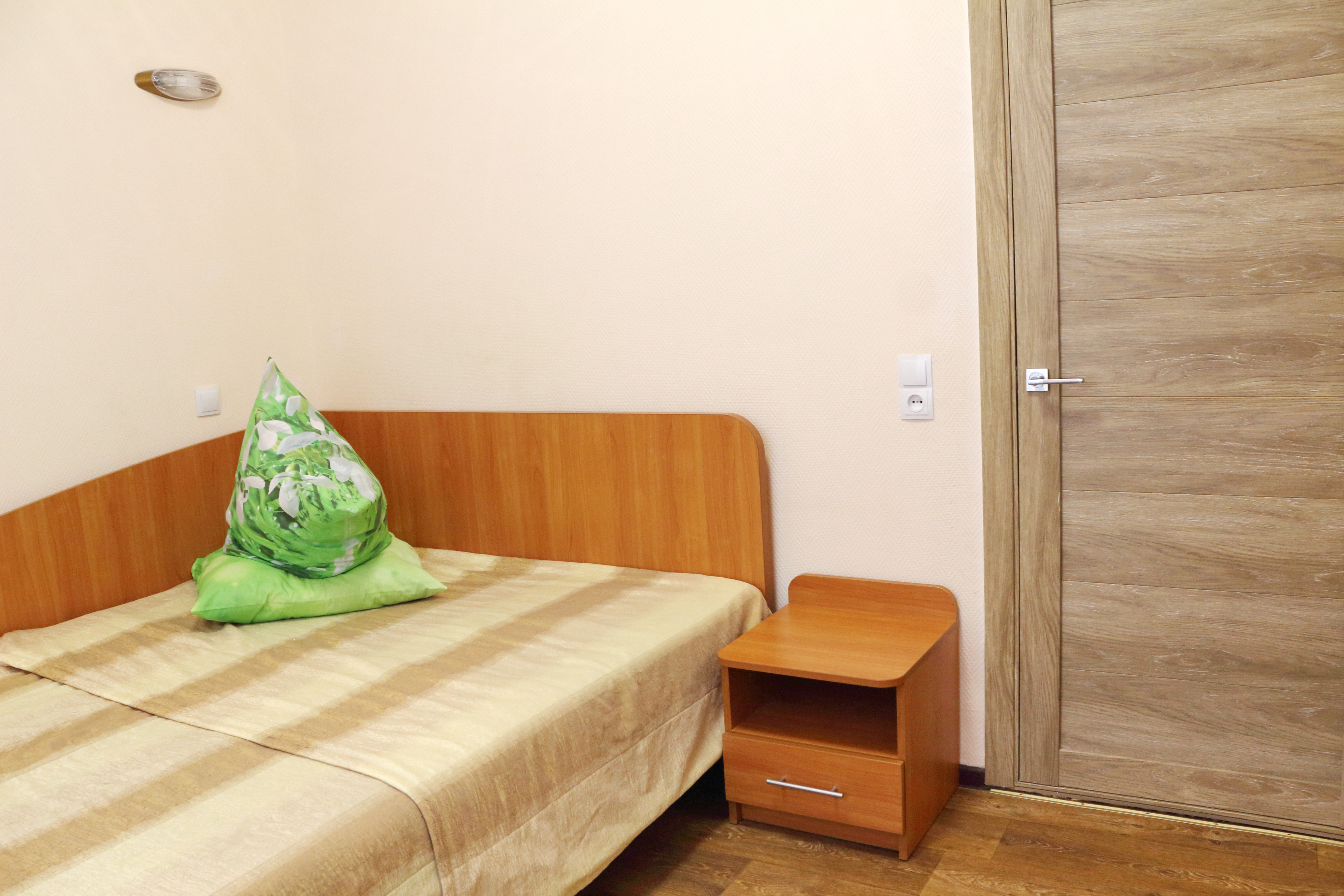 Стандартный 1-местный Кинг Сайз корпус 1