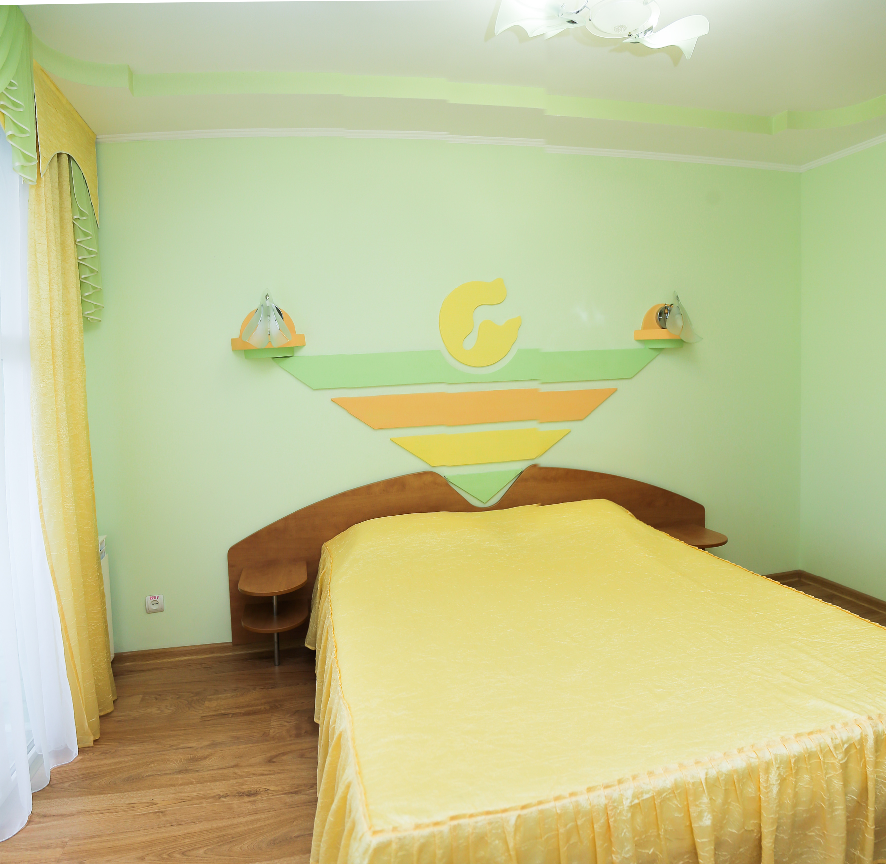 Семейный Плюс 3-местный 2-комнатный