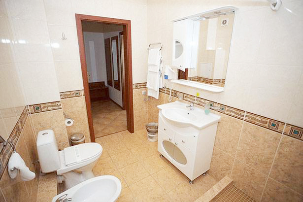 Посмотреть в галерее Полулюкс Junior Suite 3-местный