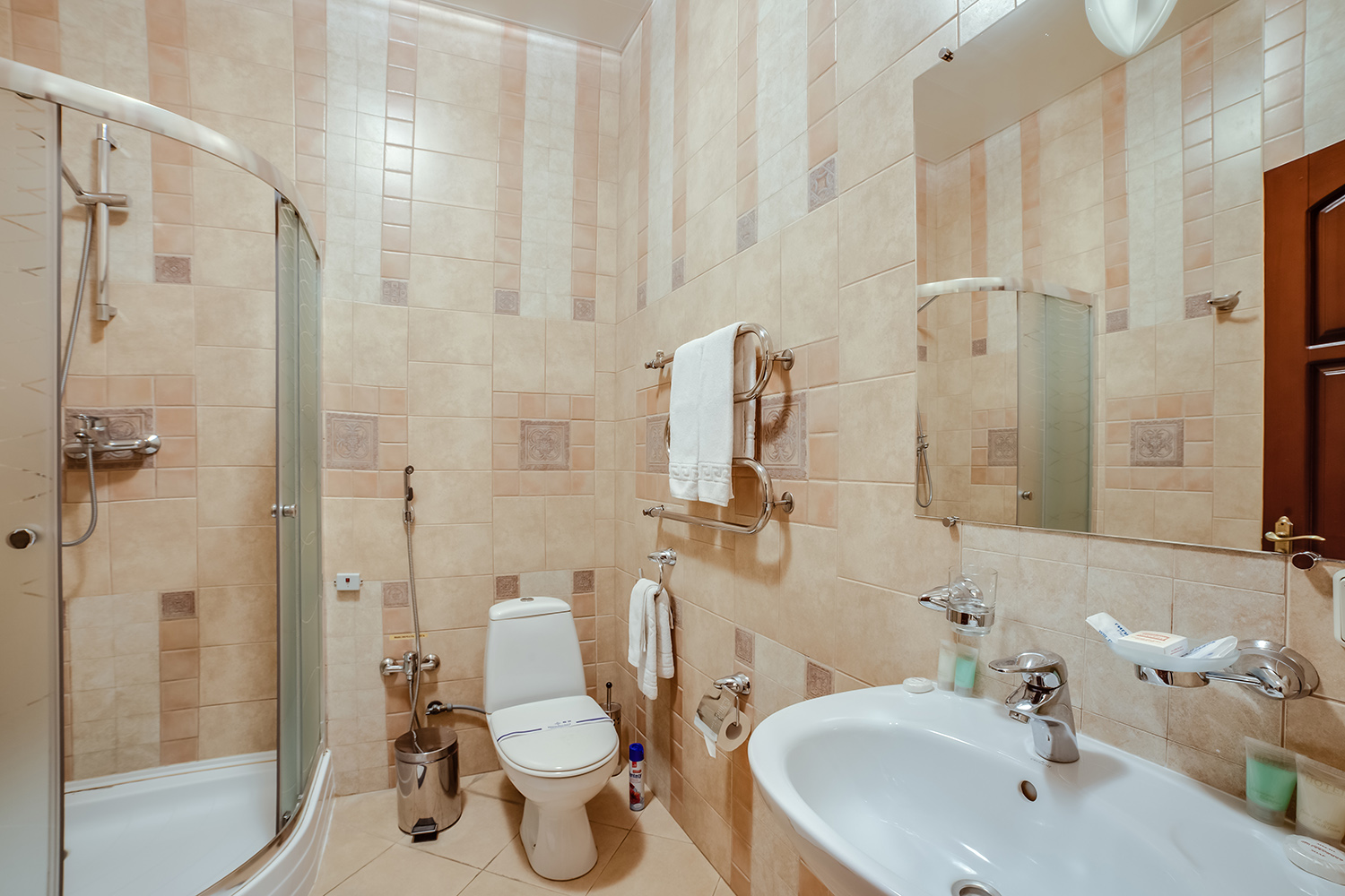 Посмотреть в галерее Стандарт Театр 2-местный