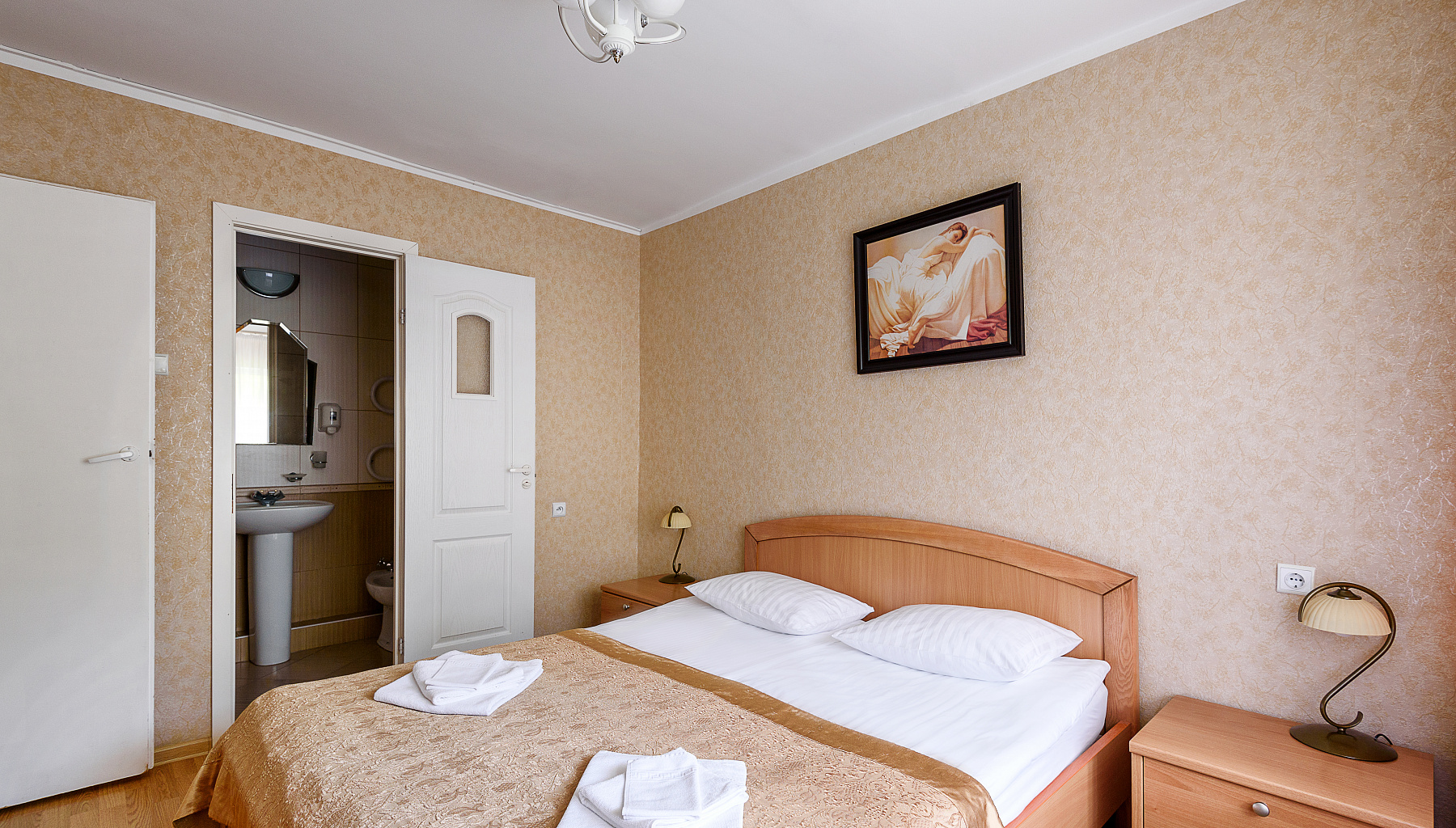 Люкс 2-местный 2-комнатный корпус 1,2