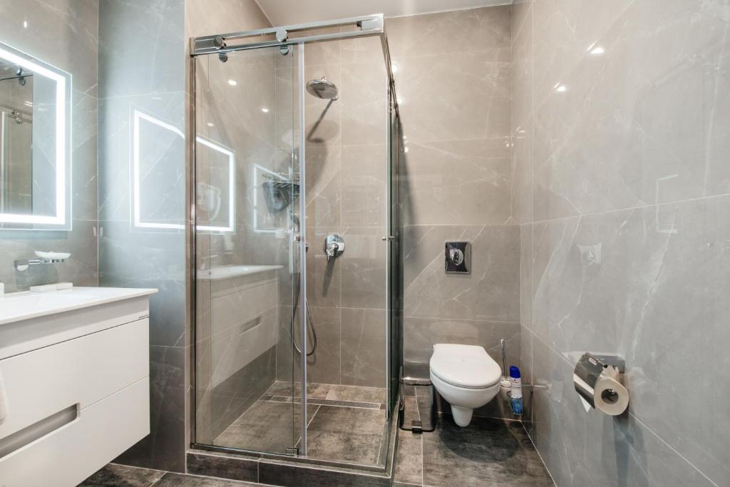 Стандарт 2-местный с балконом и видом на море