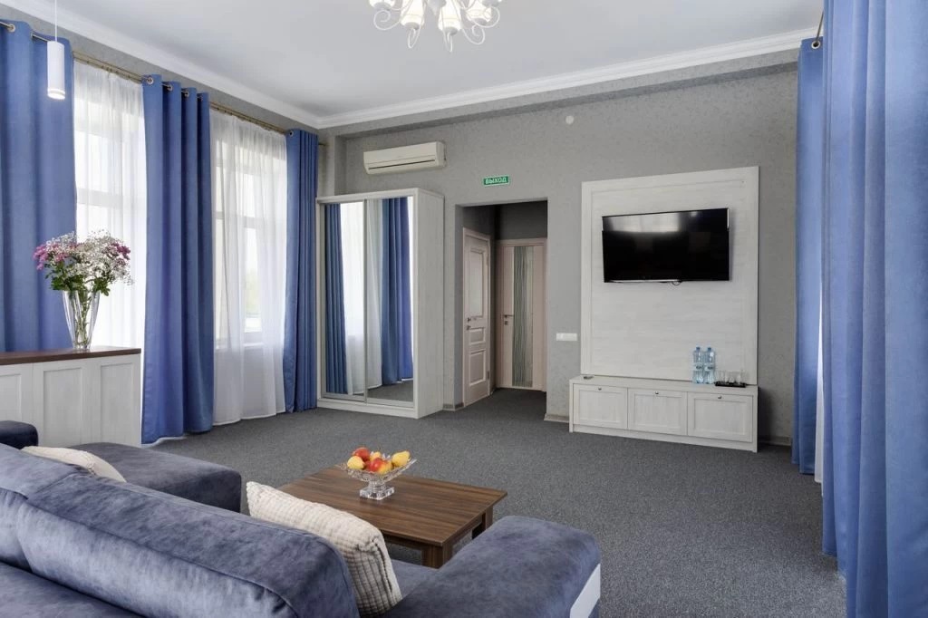 Люкс 2-местный 2-комнатный с террасой