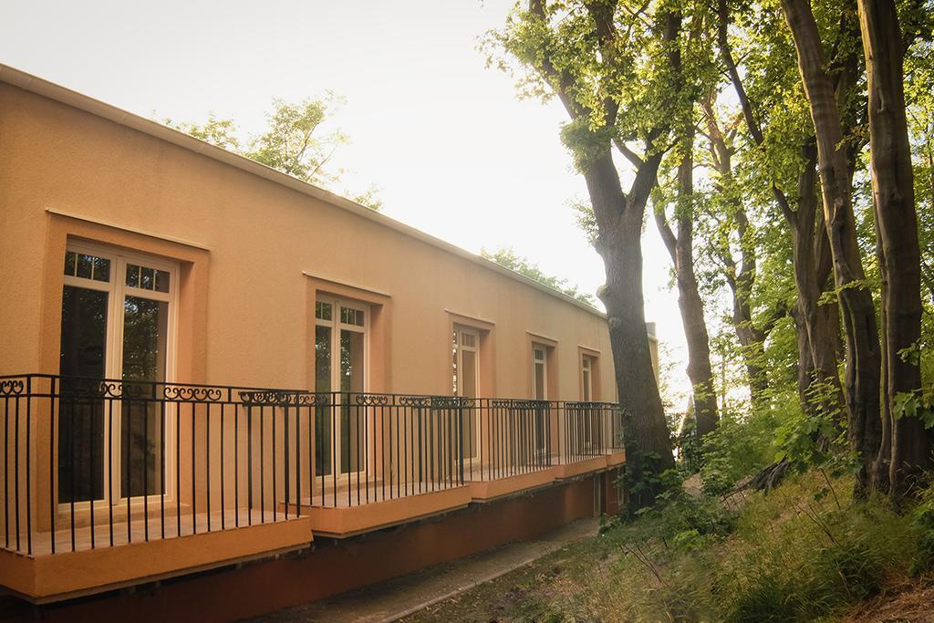 Отель «Круиз отель и кафе» Пионерский