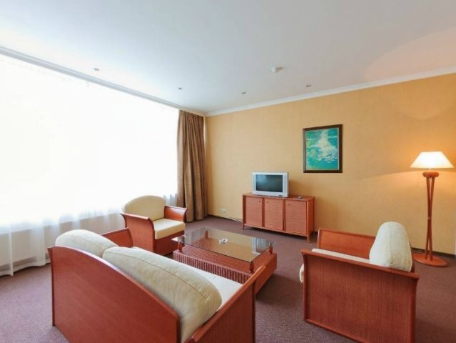 Де Люкс Плюс