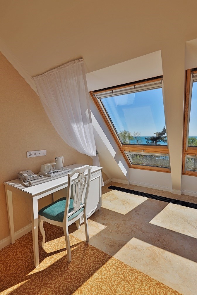 Джуниор сюит мансарда 2-местный