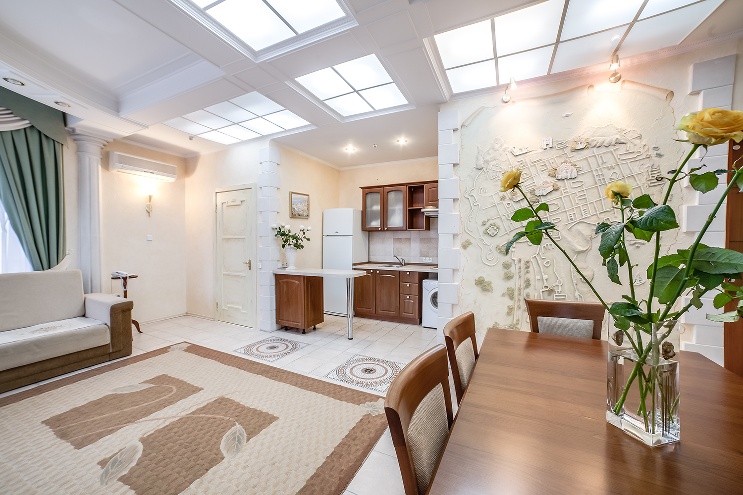 Посмотреть в галерее VIP Херсонес 2-местный 3-комнатный