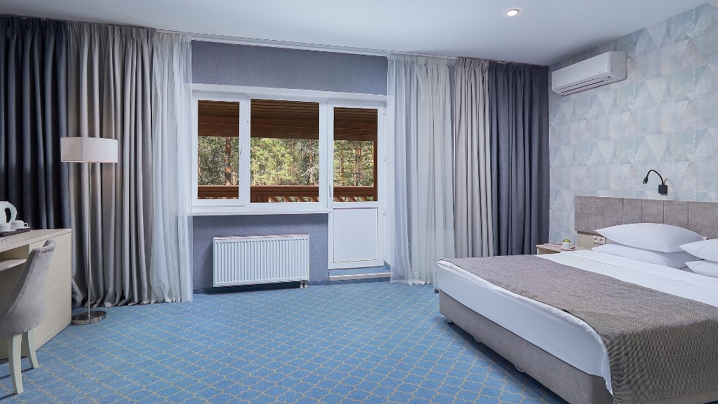 Посмотреть в галерее Люкс 4 -мест. suite 2 room