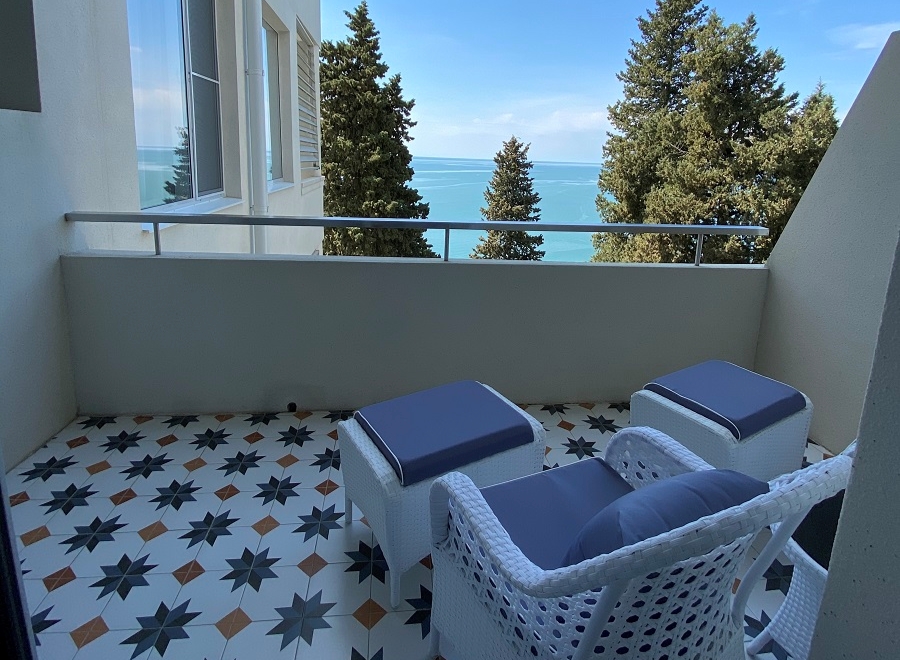 Посмотреть в галерее Comfort 2-местный 1-комнатный с террасой Sea view