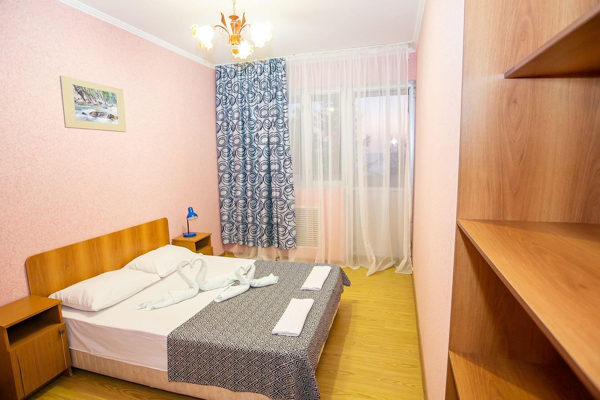 Люкс 2-местный 2-комнатный Евро без лоджии