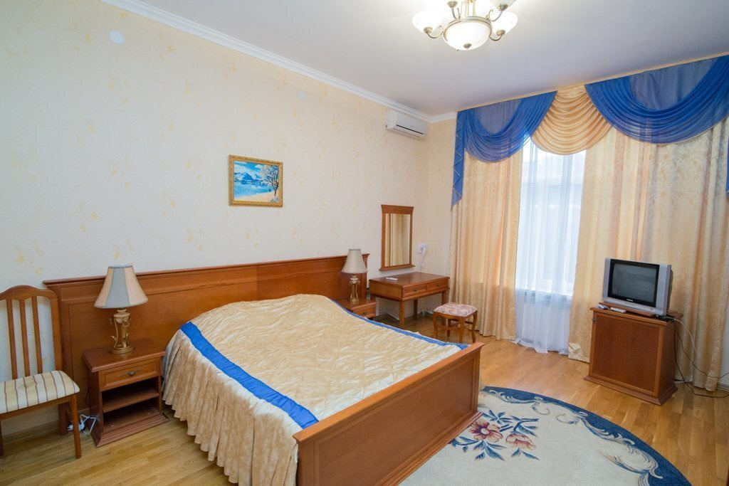 Посмотреть в галерее Люкс 2-комнатный