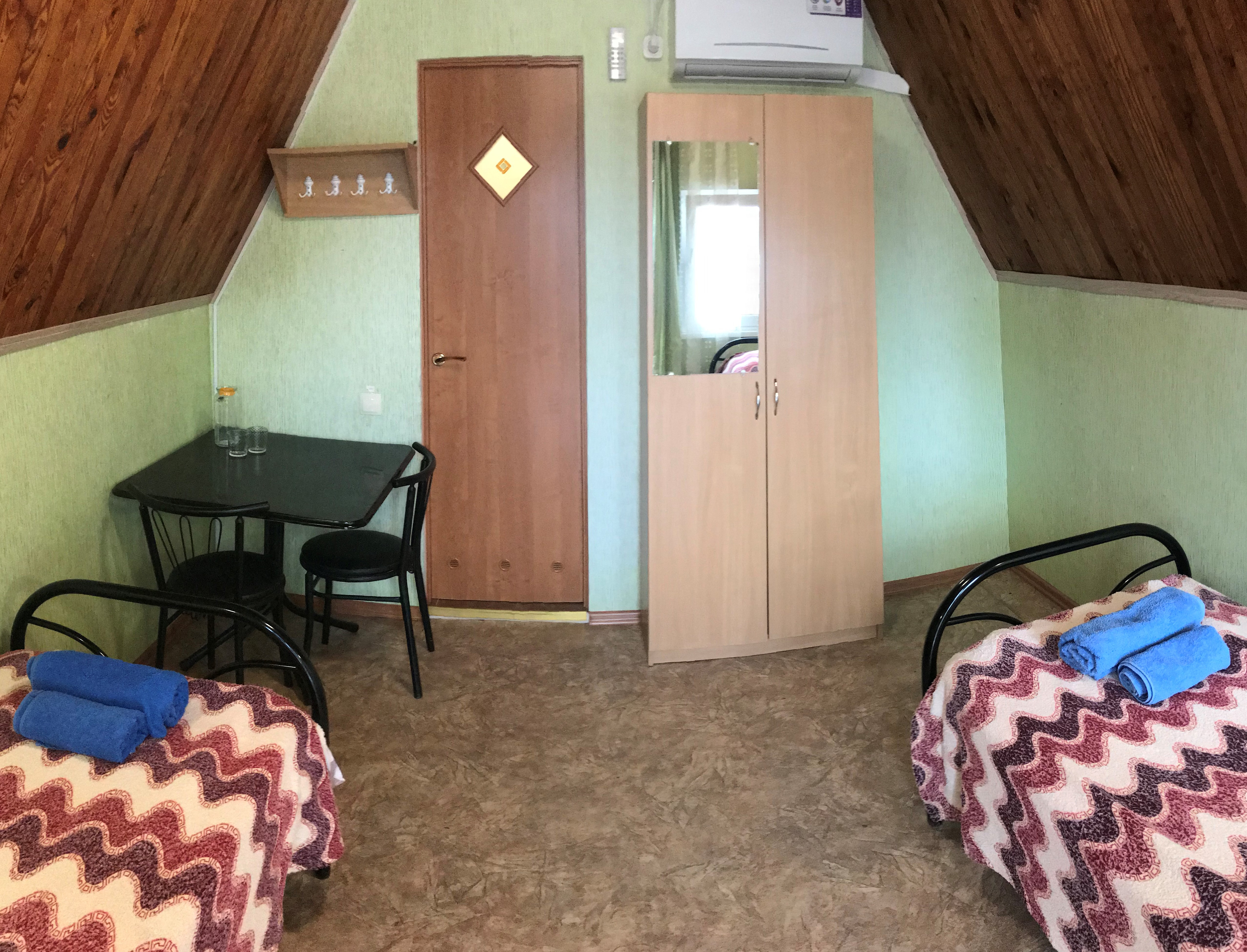 Посмотреть в галерее Эконом 2-местный 3 категории