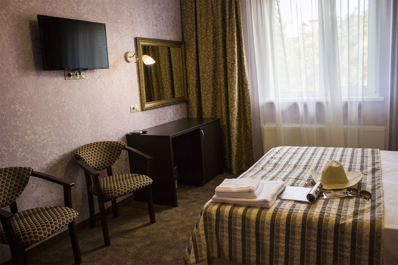 Семейный c балконом 2-комнатный