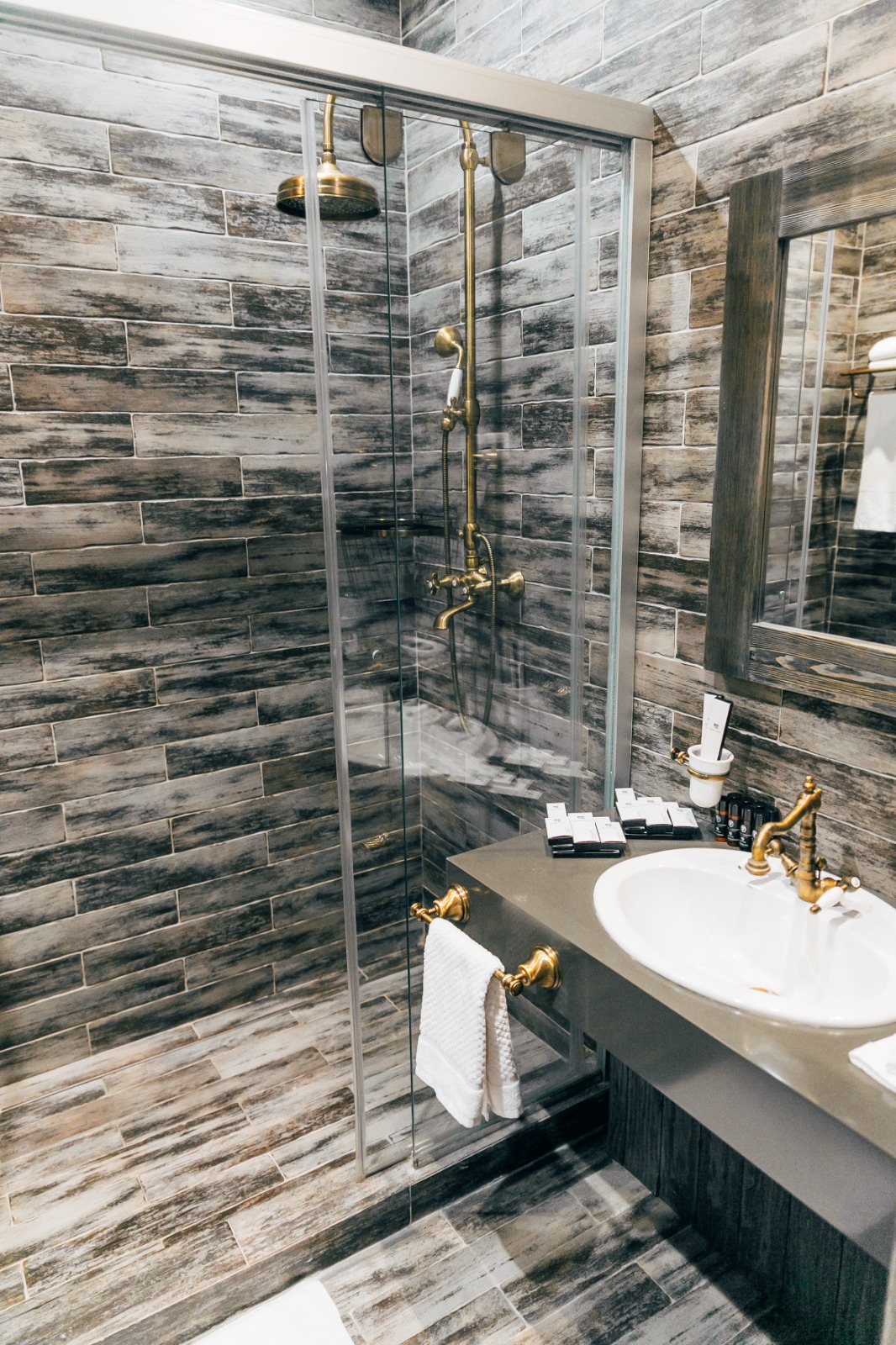 Полулюкс 4-местный