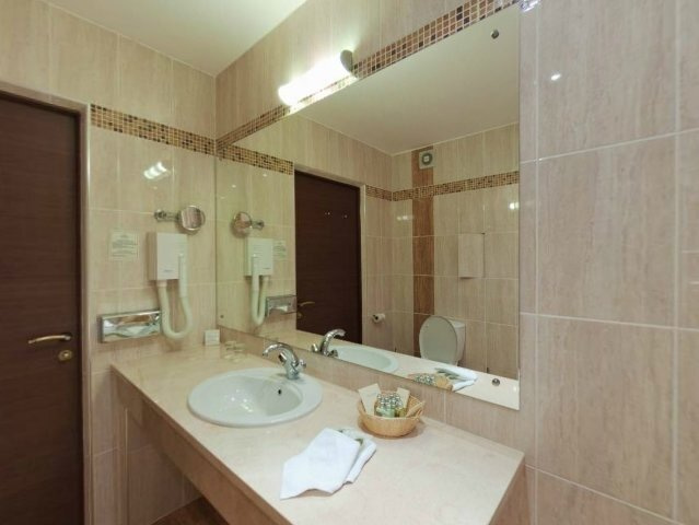 Де Люкс Плюс