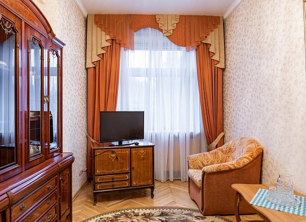 Люкс 2-местный 2-комнатный корпус №1