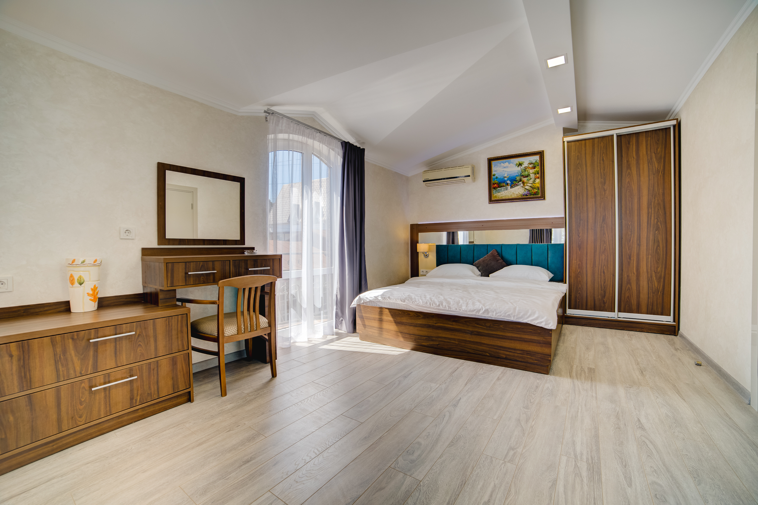 Апартаменты 2-этажные 2-комнатные