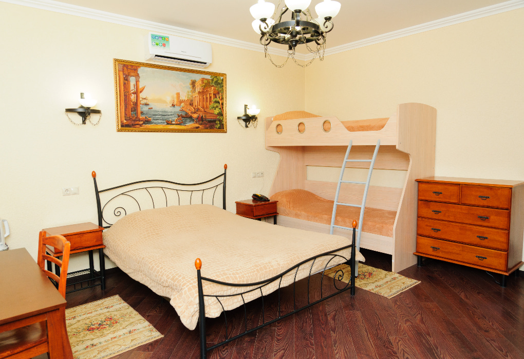 Посмотреть в галерее 2-мест.(разм. в 4-мест.) семейный, корп. A