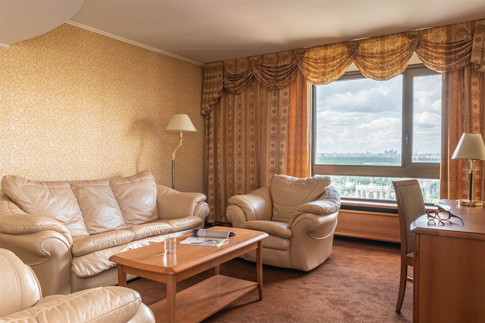 Люкс Гранд 2-местный 2-комнатный