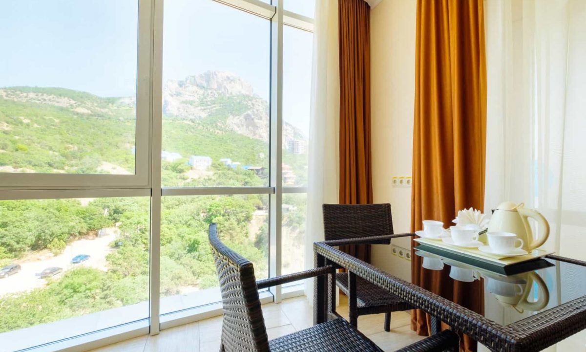 Люкс Семейный 3-местный горы