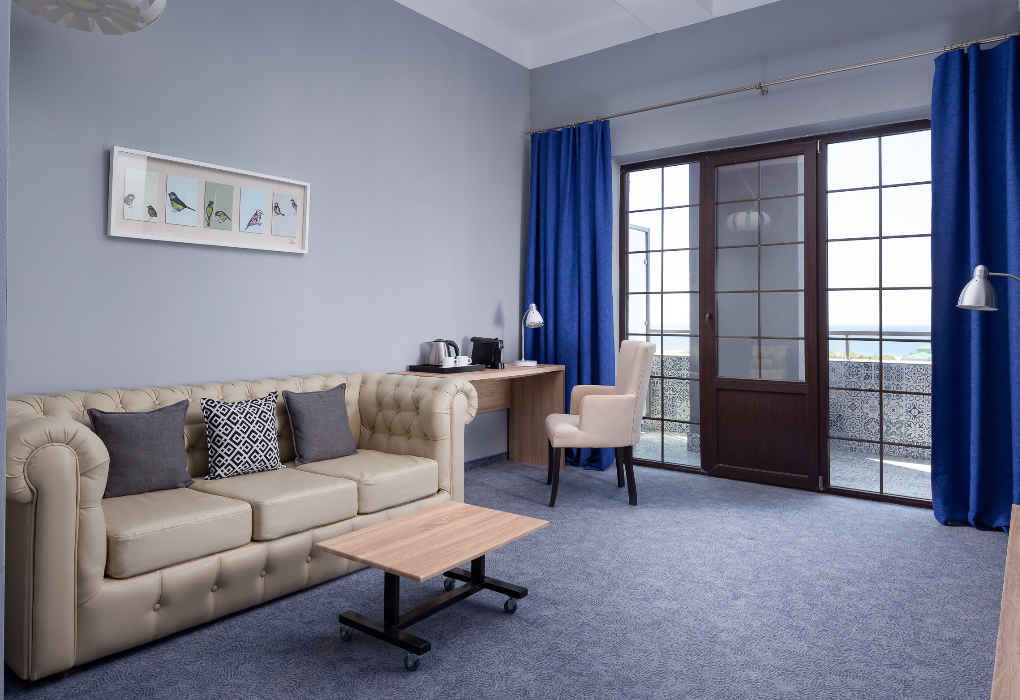 Посмотреть в галерее 2-мест.(разм. в 3-мест.) Junior suite SV 2