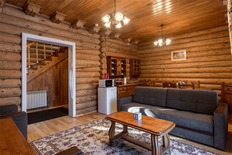 Коттедж 2 этажный  4 местный