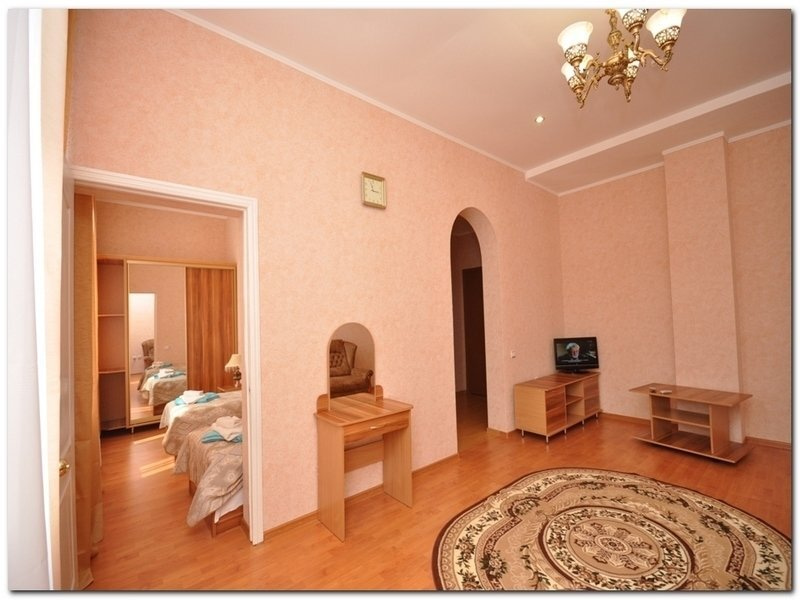 Посмотреть в галерее Люкс 2-комнатный, Лечебный корпус