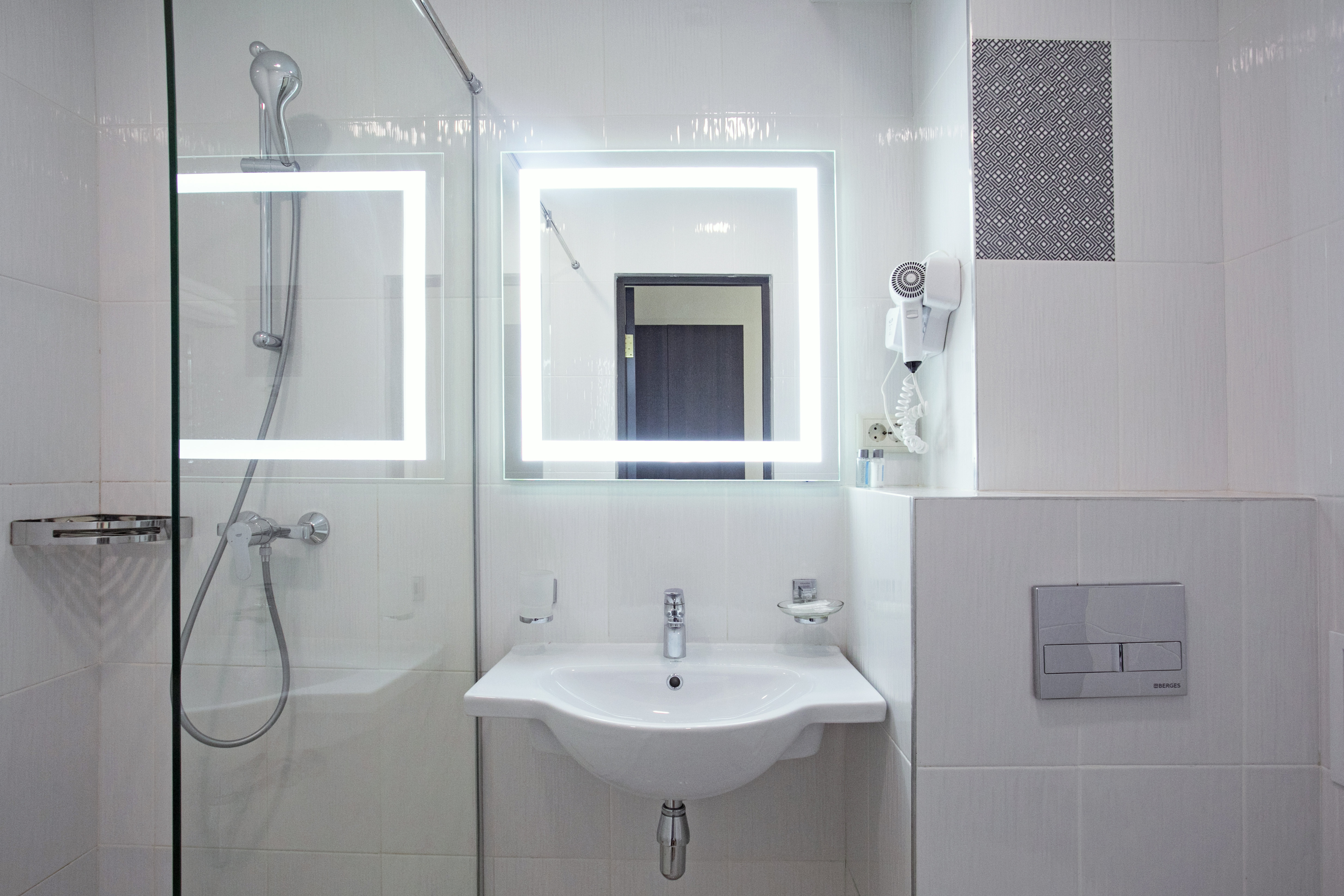 Стандарт 2 местный с видом на море (кор. А)