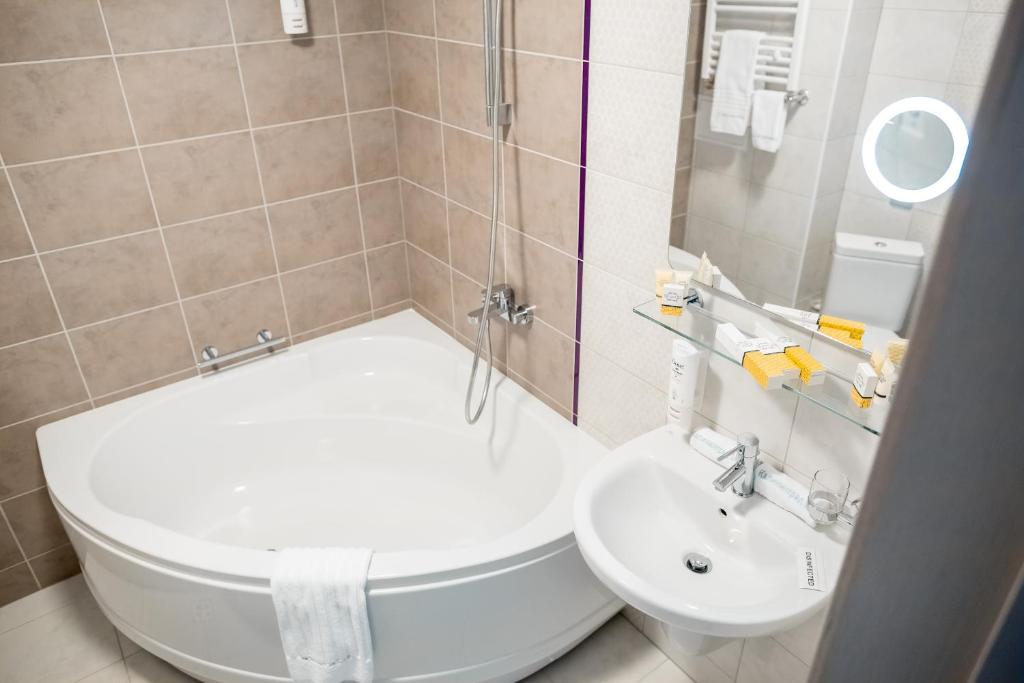 Посмотреть в галерее Студия Бизнес 2-местная