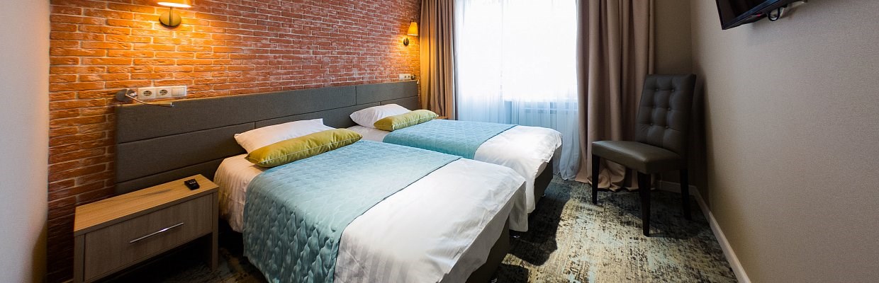 Люкс 2-местный 2-комнатный в корпусе 1(вид на Волгу)